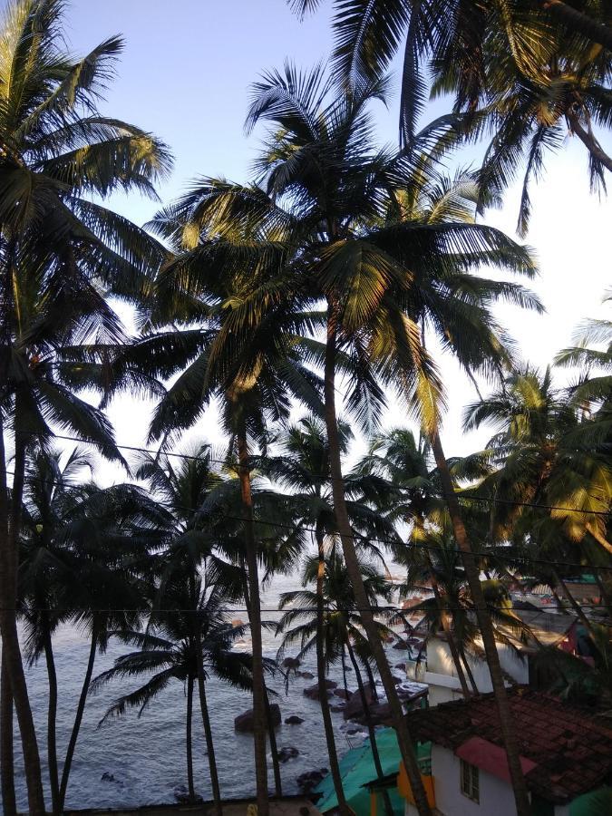 Om Ganesh Naik Guest House Arambol Exterior foto