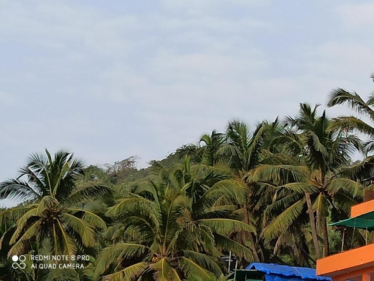 Om Ganesh Naik Guest House Arambol Exterior foto